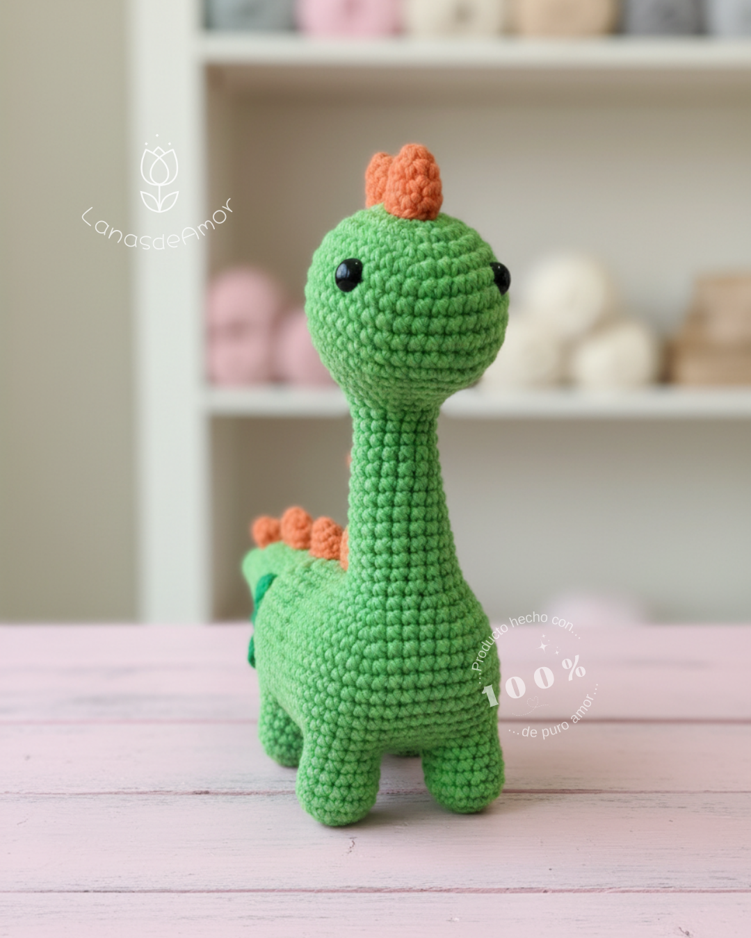 Estegosaurio "Pequeño Gigante"